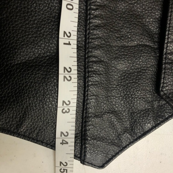 Leather Vest Western Style Biker Size 38 Patches - Picture 11 of 11